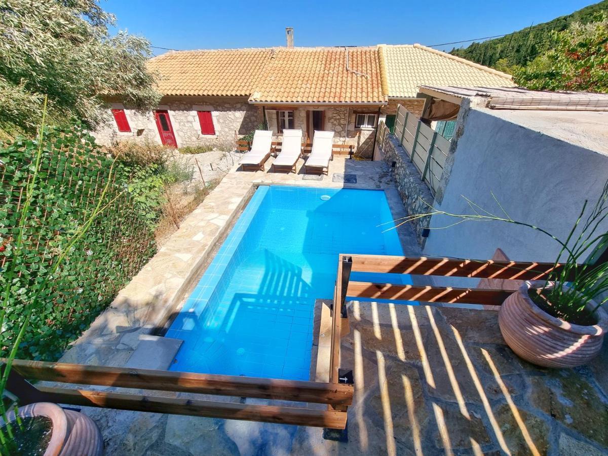 Villa Karya Boutique Mansion Kariá Exterior foto